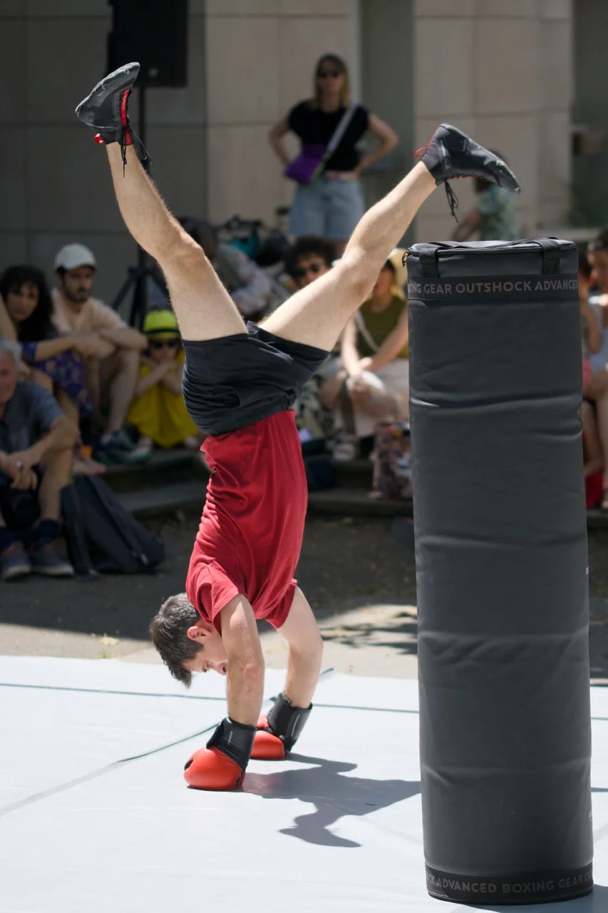 Adrien Taffanel spectacle 30 minutes AVANT L&rsquo;ESQUIVE - Cirque quadrifrontal