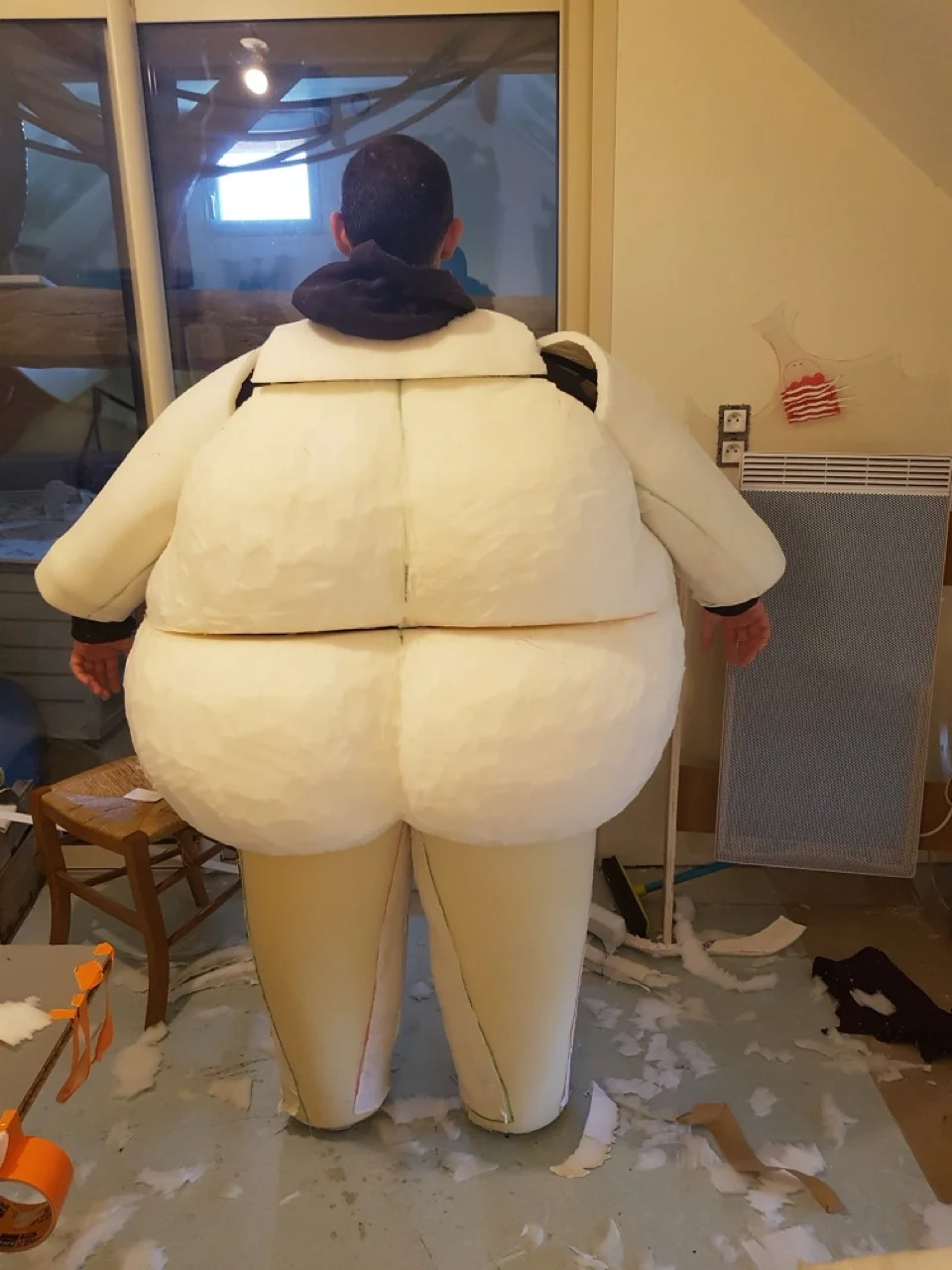 img creation comstume