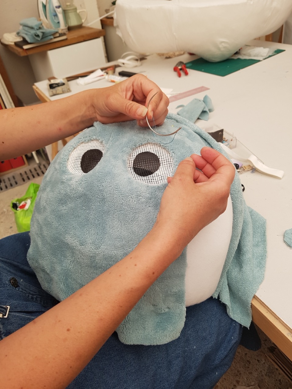 img creation comstume